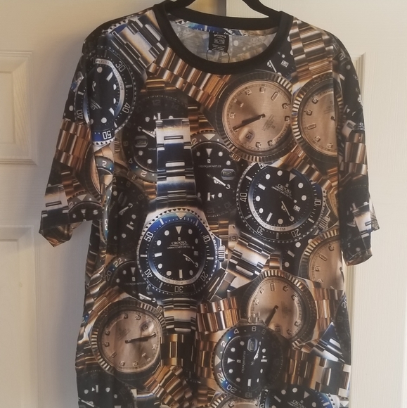 Clothing - Picture 1 of 4